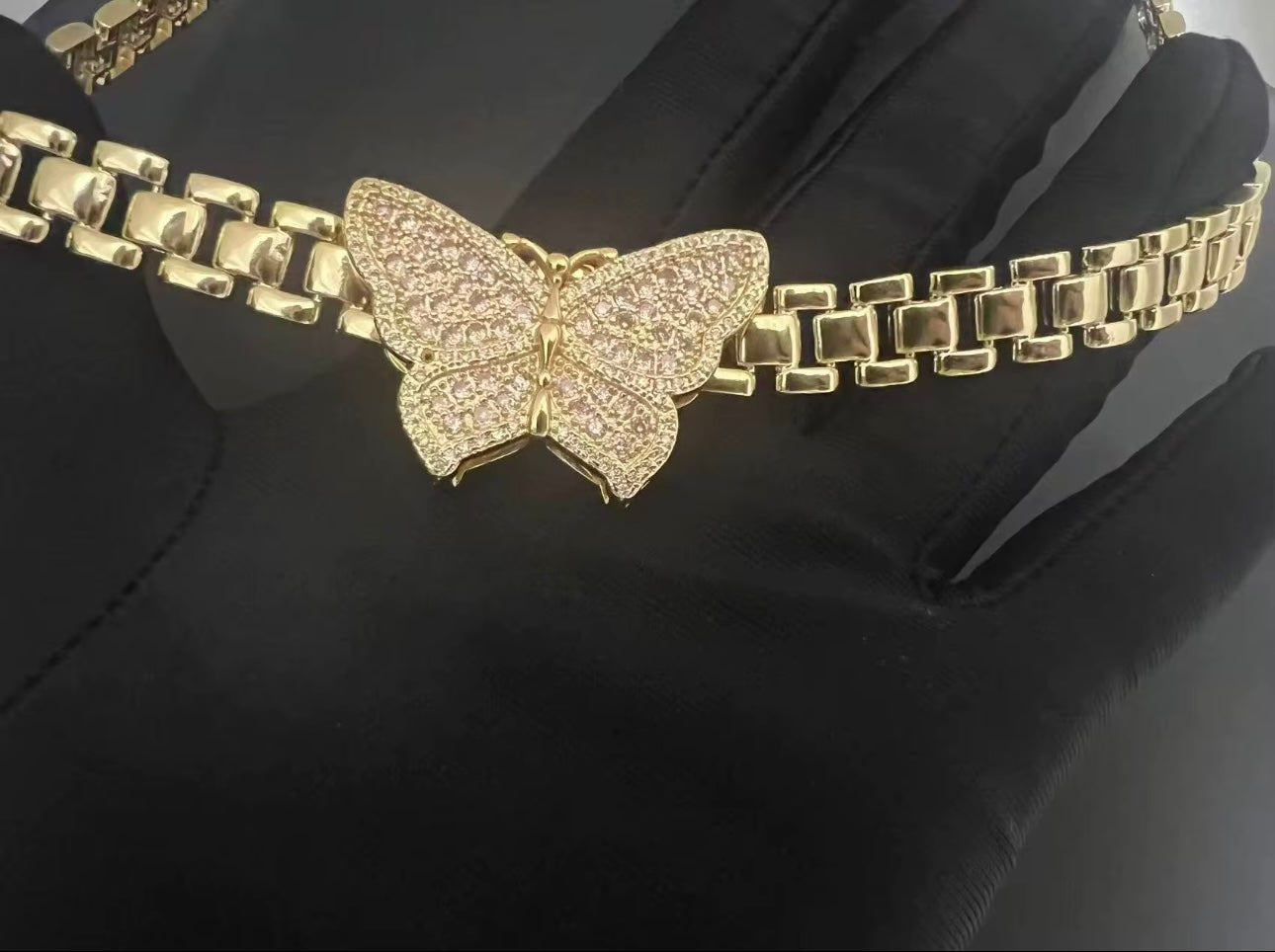 18K Gold Butterfly Necklace